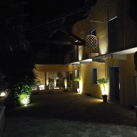 L'acero Bed & Breakfast